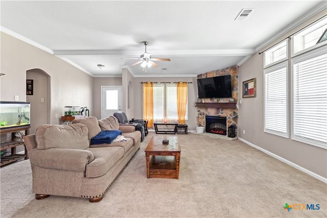 1845 Royal Road, Port Lavaca, TX 77979