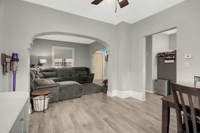 1329 Newton Avenue N, Minneapolis, MN 55411