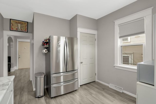 1329 Newton Avenue N, Minneapolis, MN 55411