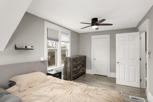 1329 Newton Avenue N, Minneapolis, MN 55411