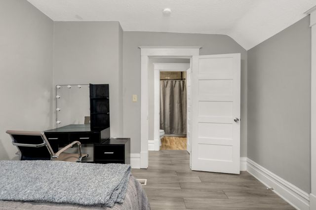 1329 Newton Avenue N, Minneapolis, MN 55411