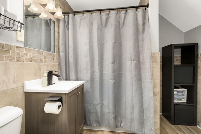 1329 Newton Avenue N, Minneapolis, MN 55411