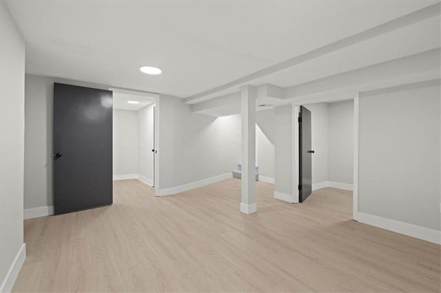 518 SE RICHARDSON Place, Lee's Summit, MO 64063