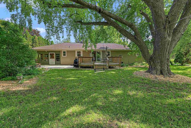 613 E JOHNSON STREET, Fond Du Lac, WI 54935