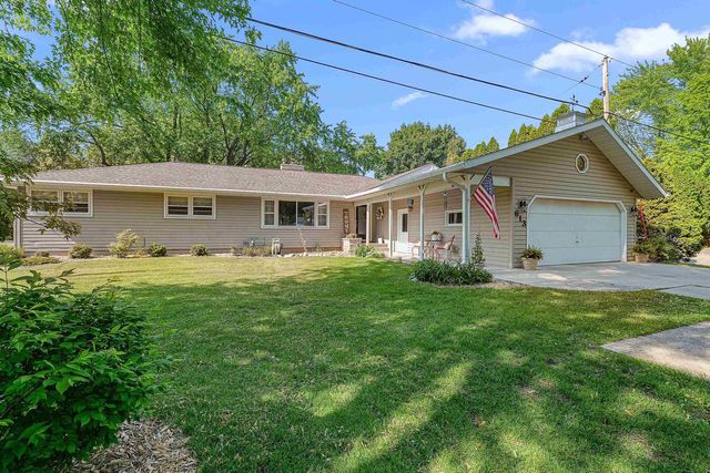 613 E JOHNSON STREET, Fond Du Lac, WI 54935