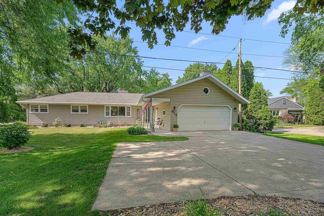 613 E JOHNSON STREET, Fond Du Lac, WI 54935