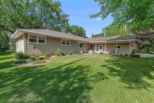 613 E JOHNSON STREET, Fond Du Lac, WI 54935