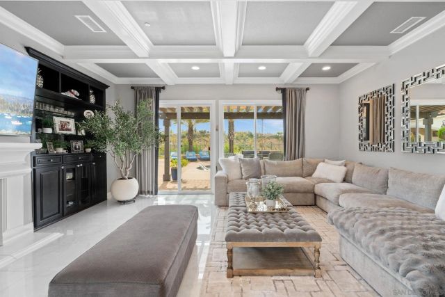 11764 Big Canyon Ln, Scripps Ranch, CA 92131