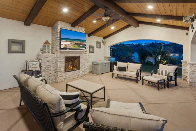 11764 Big Canyon Ln, Scripps Ranch, CA 92131