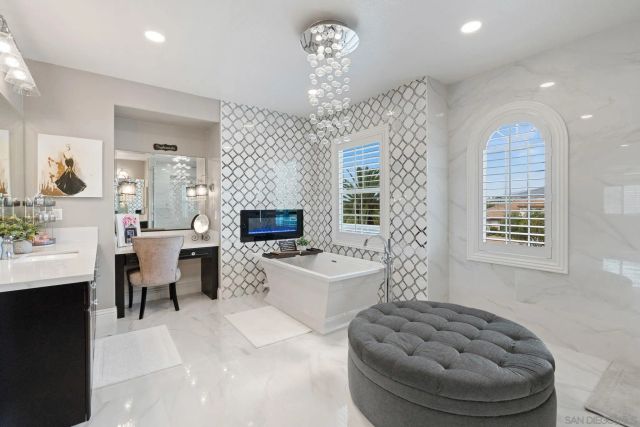 11764 Big Canyon Ln, Scripps Ranch, CA 92131