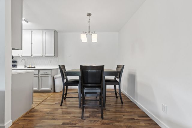 4207 Lakeside Avenue N 328, Brooklyn Center, MN 55429