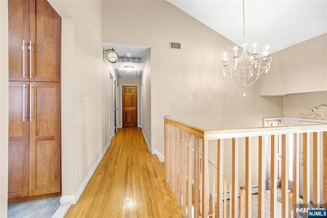 31 Virgil Road, Norwood, NJ 07648