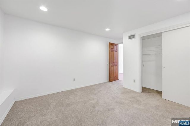 31 Virgil Road, Norwood, NJ 07648