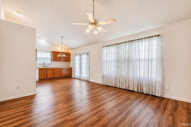 4400 Quill Drive, Evansville, IN 47711