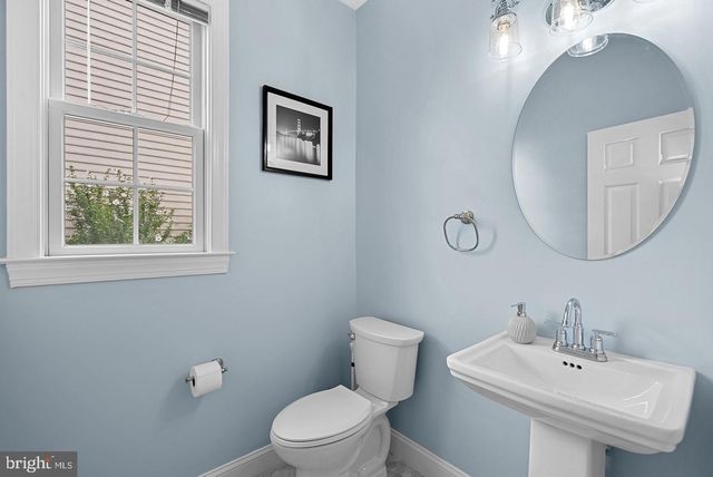 22873 ASHTON WOODS, Brambleton, VA 20148
