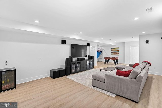 22873 ASHTON WOODS, Brambleton, VA 20148