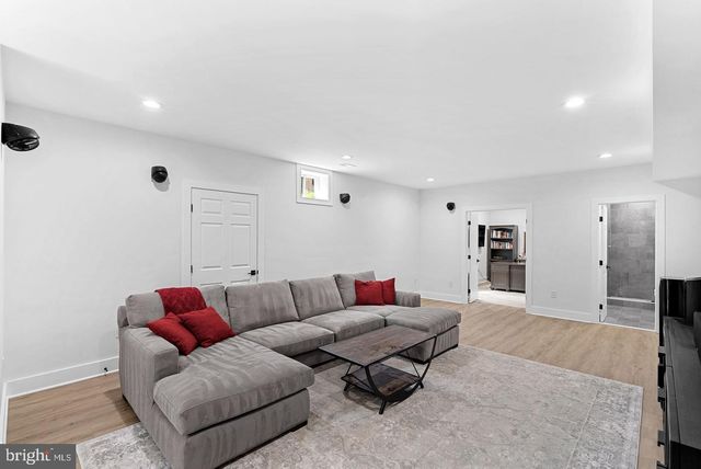 22873 ASHTON WOODS, Brambleton, VA 20148