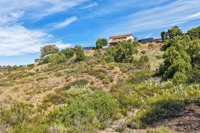 6321 Celia Vista Dr., San Diego, CA 92115