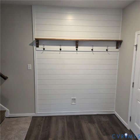 17719 Memorial Tournament Dr, Moseley, VA 23120