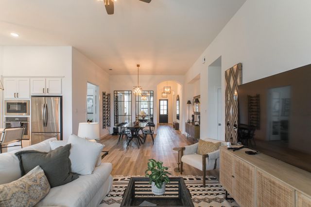 427 Boggy Belt Lane, Conroe, TX 77304