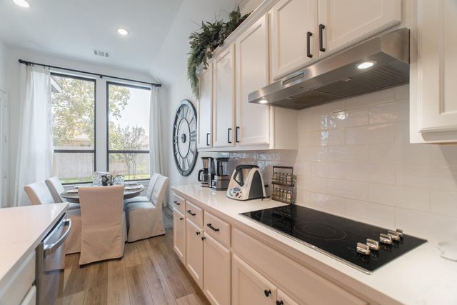 427 Boggy Belt Lane, Conroe, TX 77304