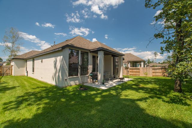 427 Boggy Belt Lane, Conroe, TX 77304