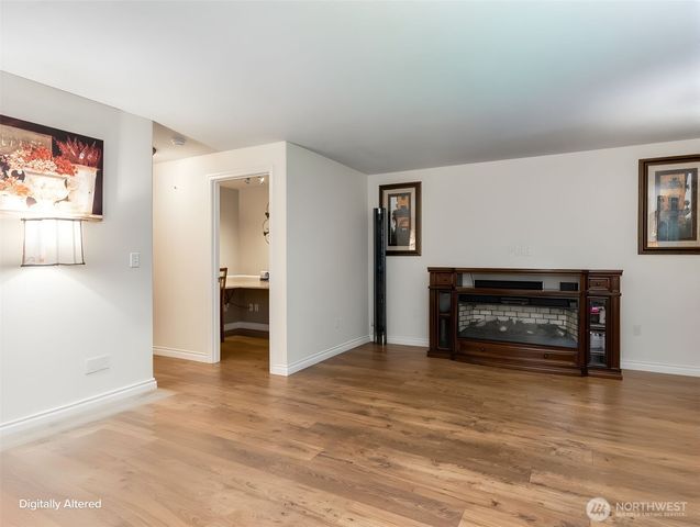 14700 NW 9th Place, Vancouver, WA 98685