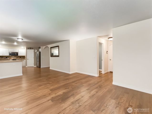 14700 NW 9th Place, Vancouver, WA 98685