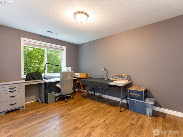 14700 NW 9th Place, Vancouver, WA 98685