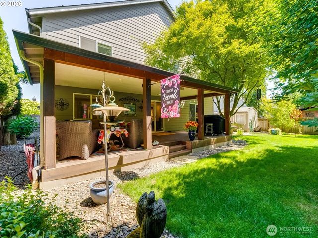 14700 NW 9th Place, Vancouver, WA 98685