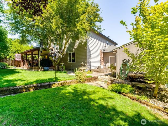 14700 NW 9th Place, Vancouver, WA 98685