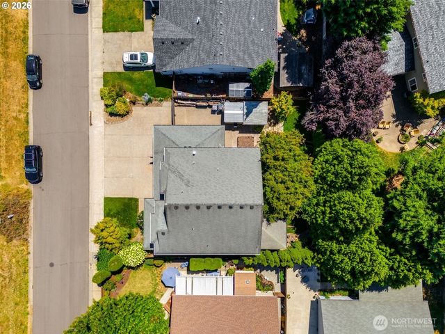 14700 NW 9th Place, Vancouver, WA 98685