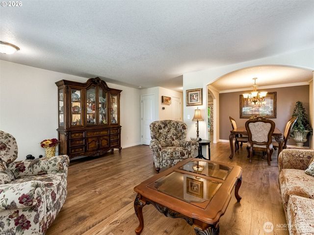 14700 NW 9th Place, Vancouver, WA 98685