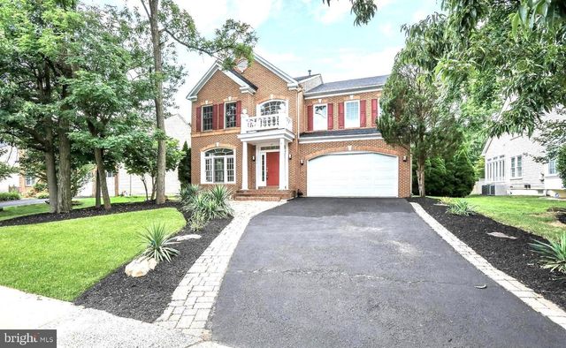 2054 MADRILLON RD, Vienna, VA 22182