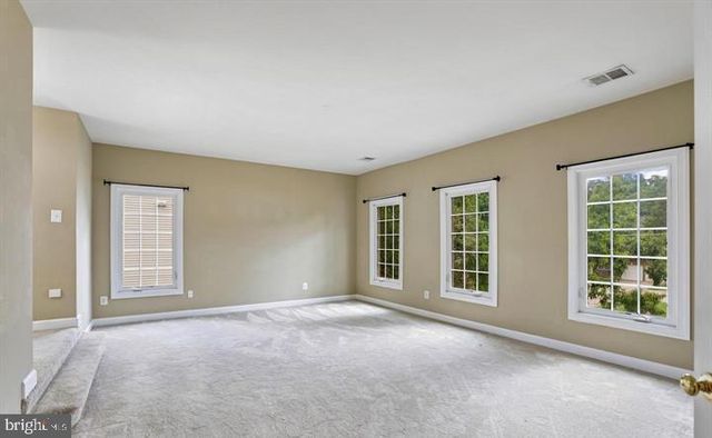 2054 MADRILLON RD, Vienna, VA 22182