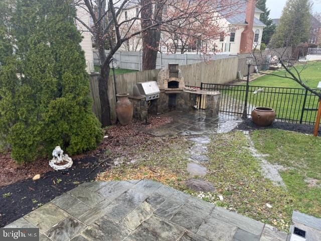 2054 MADRILLON RD, Vienna, VA 22182