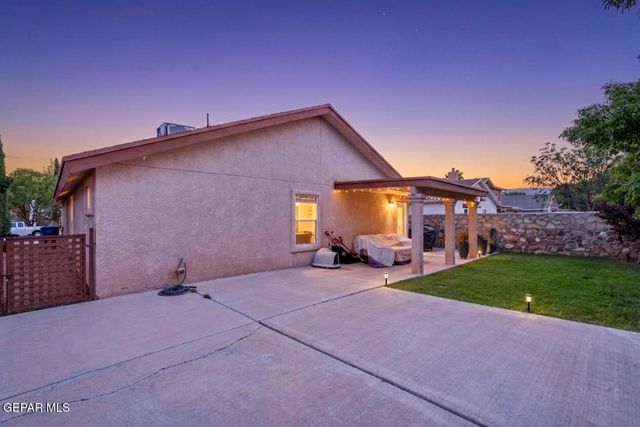 636 WIND RIVER Avenue, El Paso, TX 79932