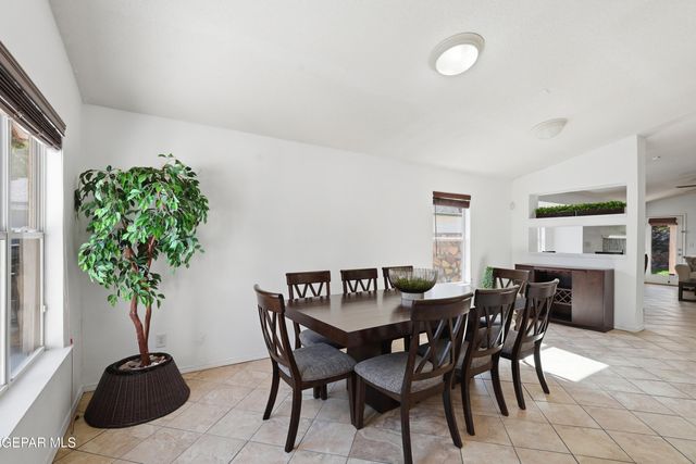 636 WIND RIVER Avenue, El Paso, TX 79932