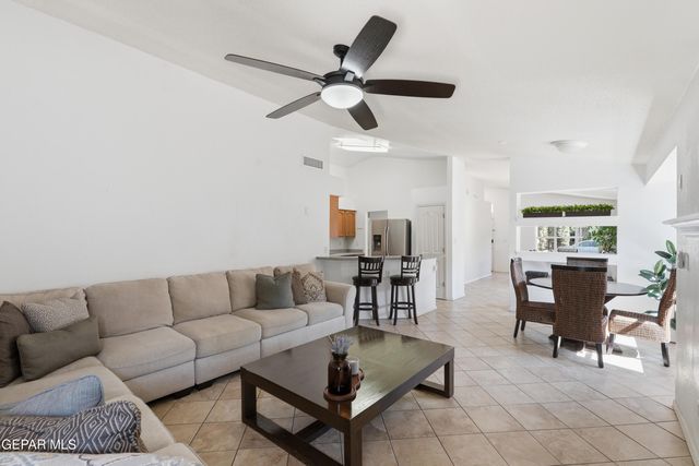 636 WIND RIVER Avenue, El Paso, TX 79932