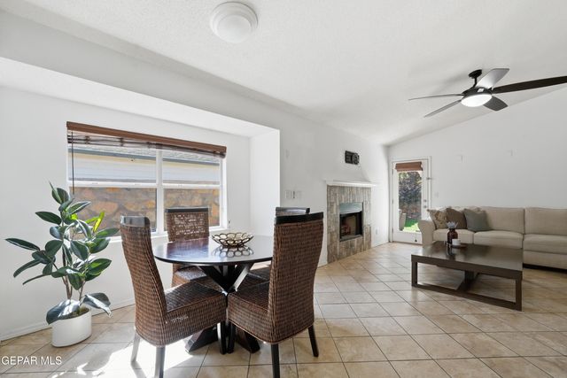 636 WIND RIVER Avenue, El Paso, TX 79932