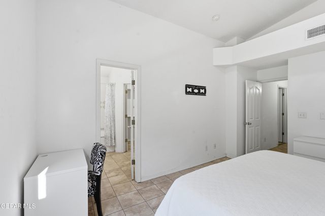 636 WIND RIVER Avenue, El Paso, TX 79932