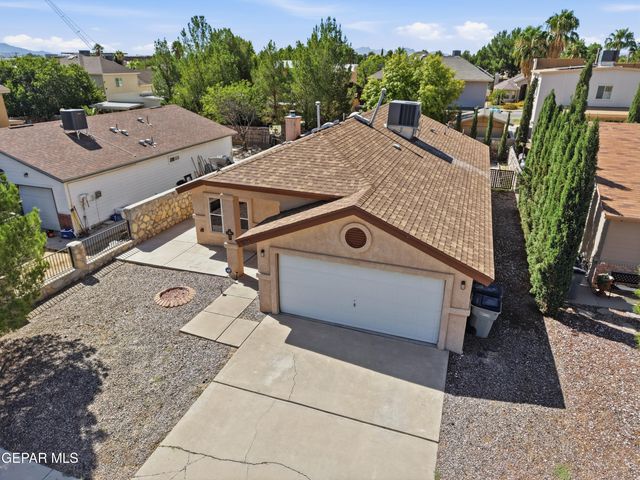 636 WIND RIVER Avenue, El Paso, TX 79932