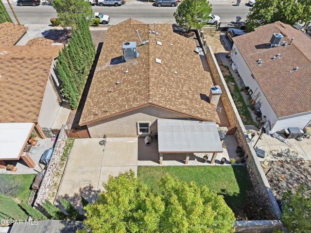 636 WIND RIVER Avenue, El Paso, TX 79932