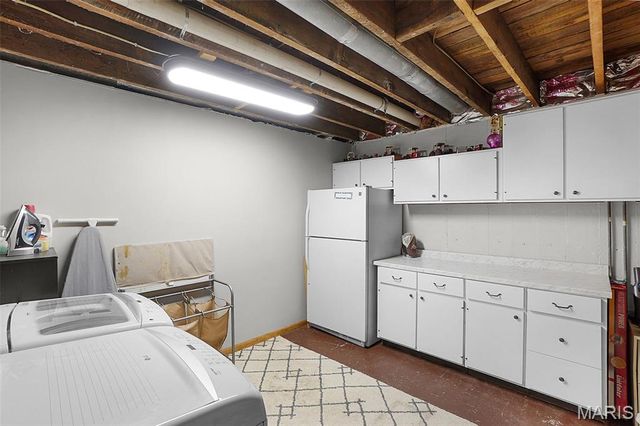 1226 W 8th Street, Washington, MO 63090