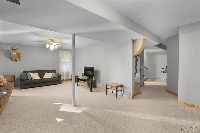 1226 W 8th Street, Washington, MO 63090