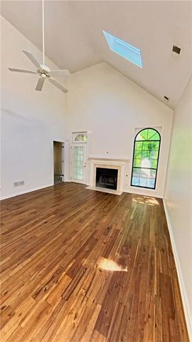 270 Sweetwater Trace, Roswell, GA 30076