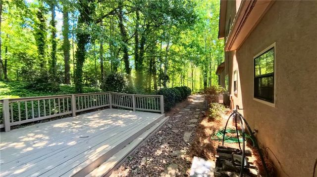 270 Sweetwater Trace, Roswell, GA 30076