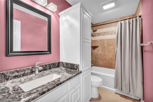 3810 Good Road, Seville, OH 44273