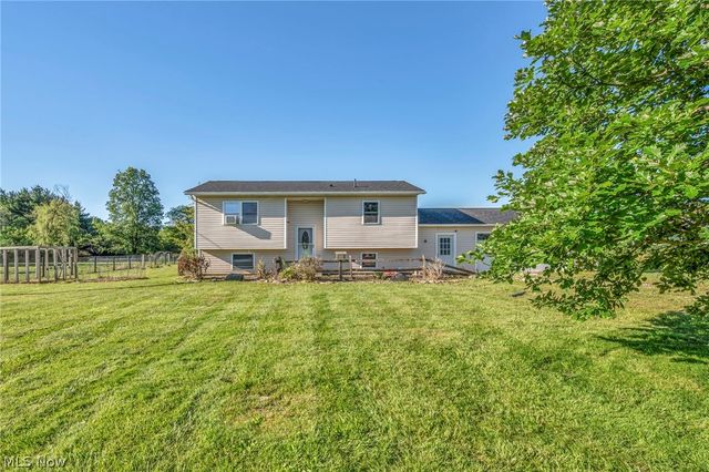 3810 Good Road, Seville, OH 44273
