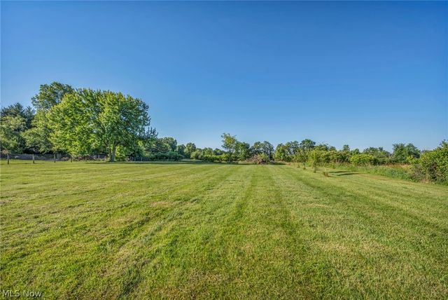 3810 Good Road, Seville, OH 44273